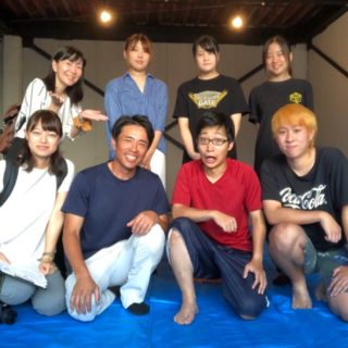 その笑顔が照らす先は