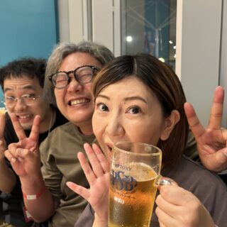 秋になる。